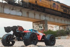 Arrma_KRATON_6S_BLX_4X4_Speed_Monster_Truck-7