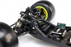 TLR-1053-Detail-02_b2z9ts