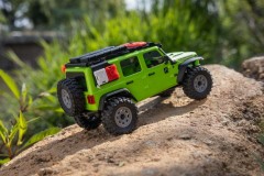 AXI-2261-Action-32_jzkhx0