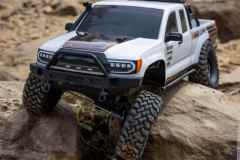 Axial-SCX10-III-Base-Camp-4WD-Crawler-RTR_-2_wm