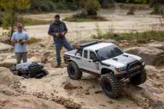 Axial-SCX10-III-Base-Camp-4WD-Crawler-RTR_-6_wm