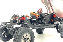 1-18-Crawler-CR18P-EVO-V2-Convoy-green-RTR-HBP1810504-GN_b_8