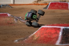 LOS04028T1-Action-07_dch21q