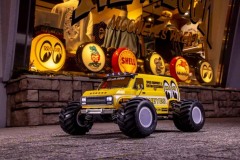 Kyosho-MAD-VAN-Mooneyes_12