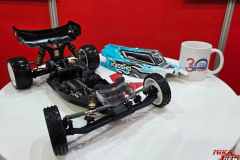 Kyosho_Ultima_RB75_-14_