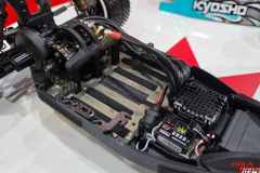 Kyosho_Ultima_RB75_-17_