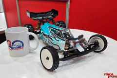 Kyosho_Ultima_RB75_-1_