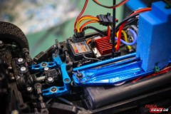 1_Chassisfokus_Schwarz_Tamiya_TT02_0011