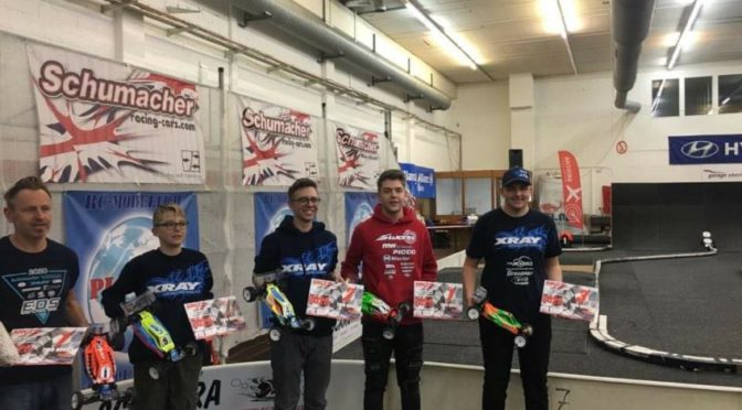 Micha Widmaier gewinnt R1 der Swiss Championship
