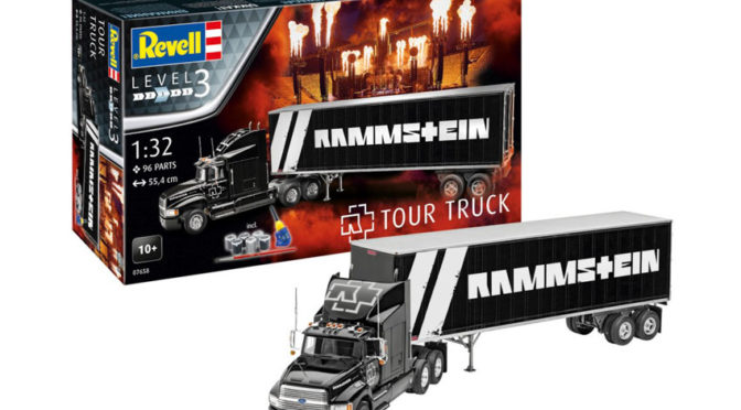 Rammstein-Truck rollt auf den Revell-Basteltisch!