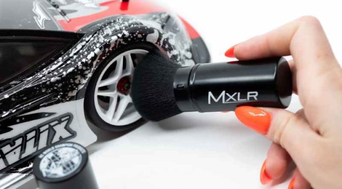 MXLR präsentiert den RC Beauty Brush
