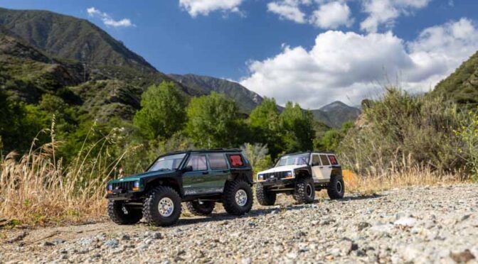 AXIAL 1/10 SCX10 III JEEP CHEROKEEXJ 4X4 RTR BRUSHED ROCK CRAWLER
