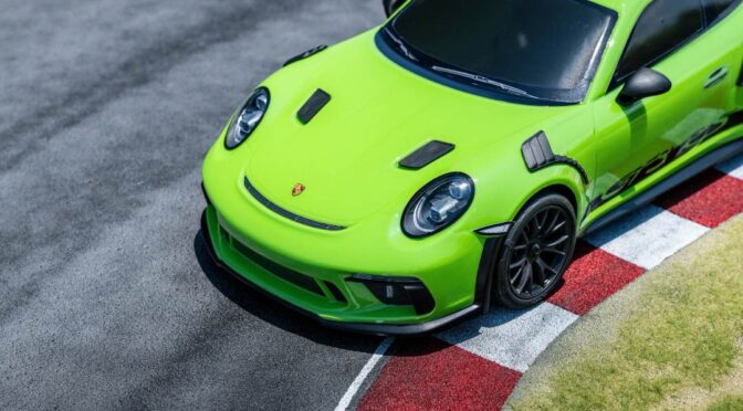 Kyosho CLIPLESS FAZER — The Porsche 911 GT3 RS (2018)